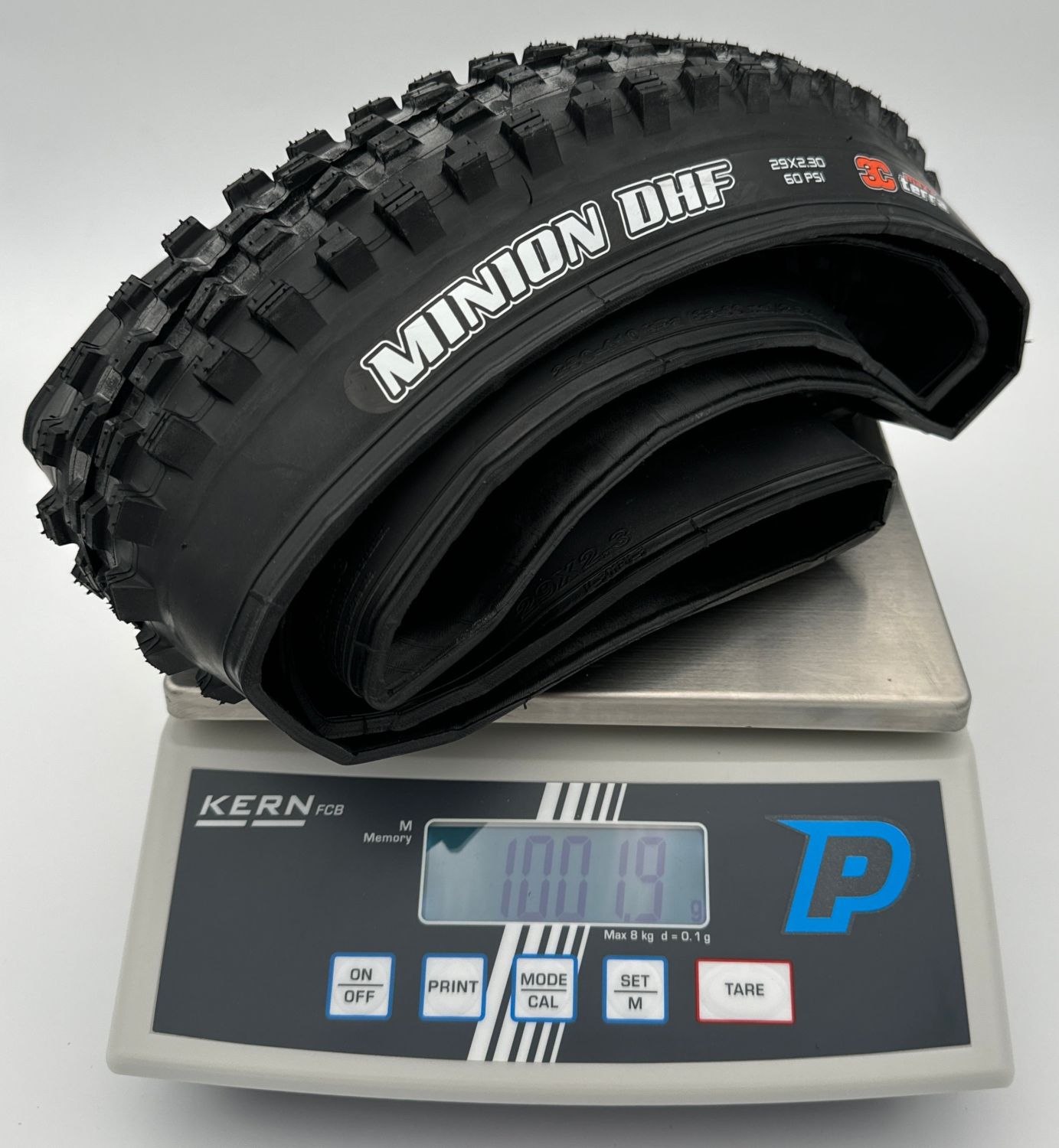 Maxxis minion dhf 3c maxx terra 29 sales