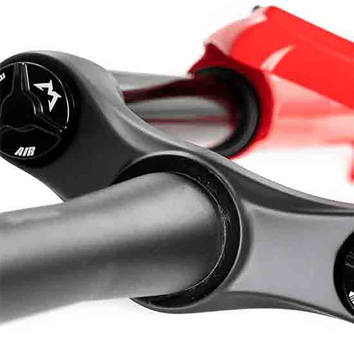 Forcella Marzocchi Bomber Z2 29″ 140mm – Regolazione Sweep E Boost 44 – Nuova Con Garanzia - Foto 4